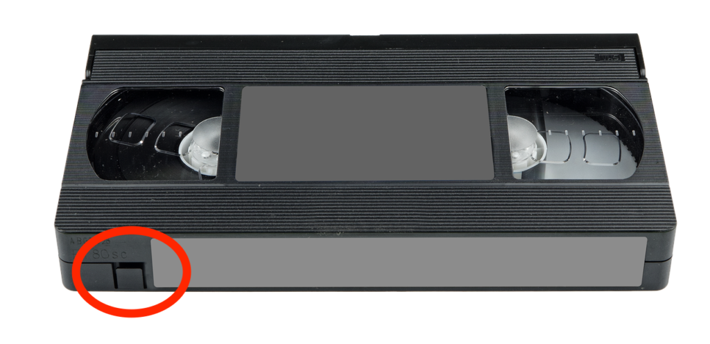 VHSビデオテープの爪